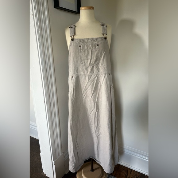 *SOLD* Vintage Woolrich Linen Blend Overalls Dress - Picture 2 of 6